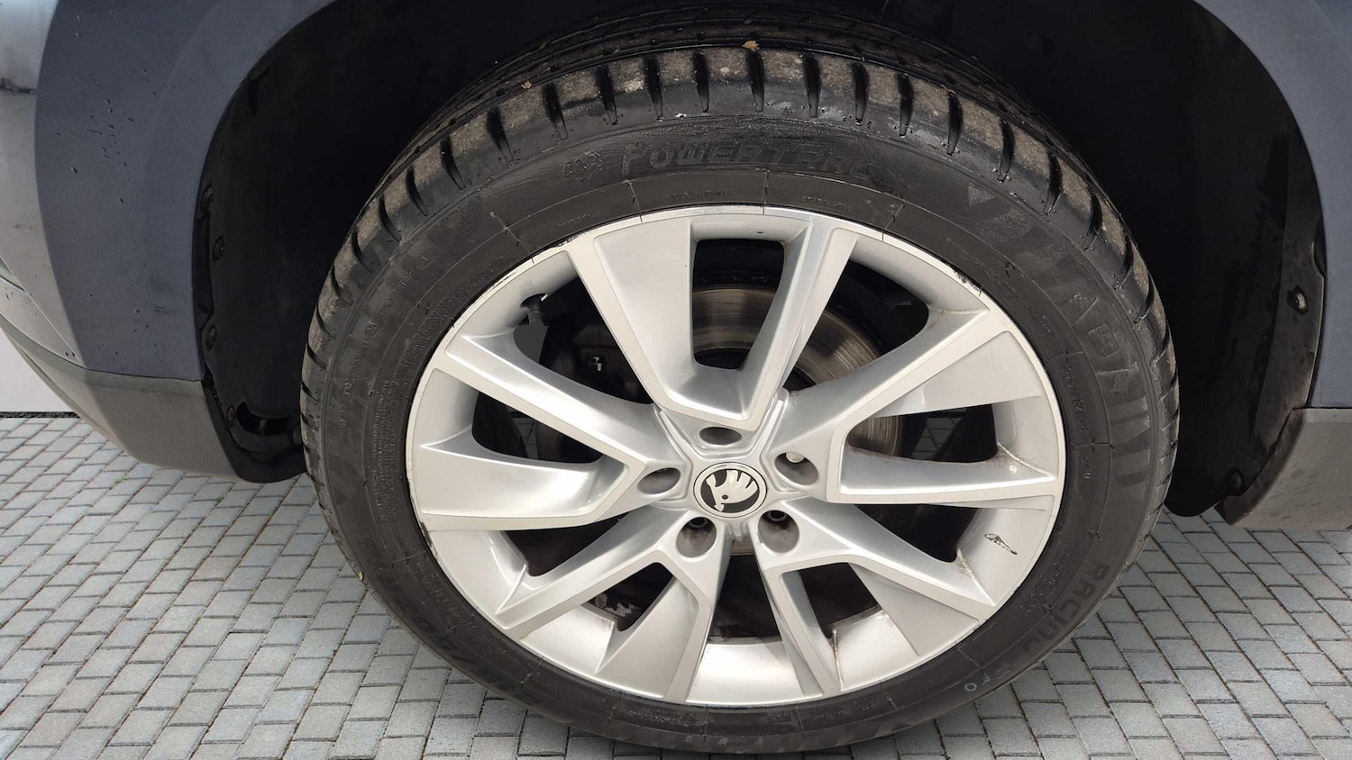 Used Skoda Karoq 2019 for sale - 76310820: Photo 9