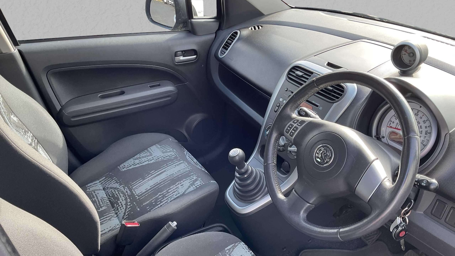 Used Vauxhall Agila 2012 for sale - 76141543: Photo 7