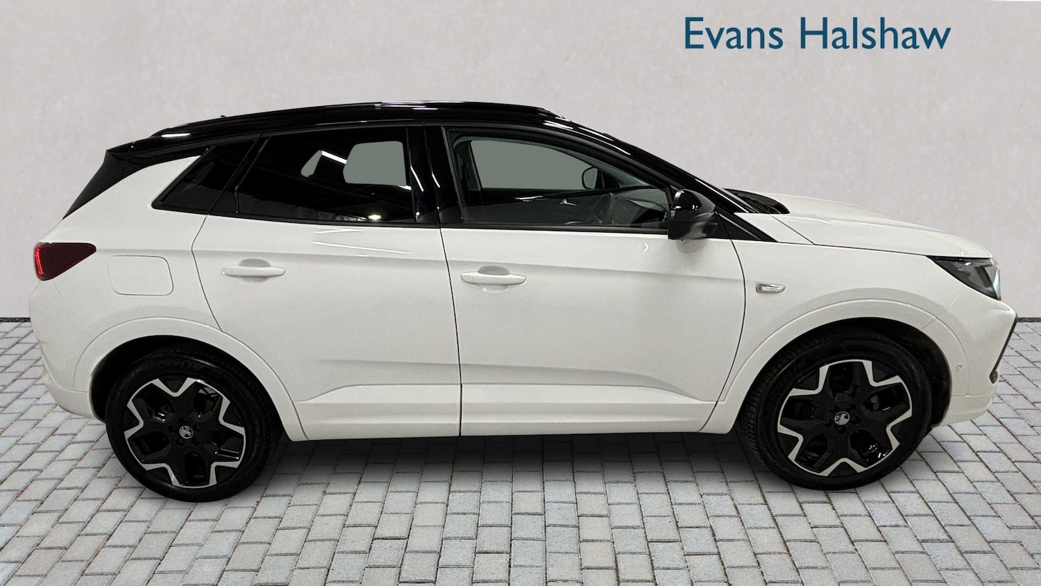 Used Vauxhall Grandland 2024 for sale - 77373755: Photo 4