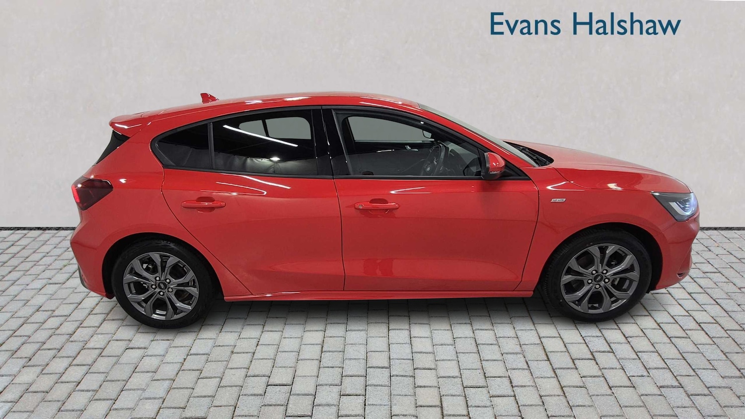 Used Ford Focus 2022 for sale - 76262501: Photo 4