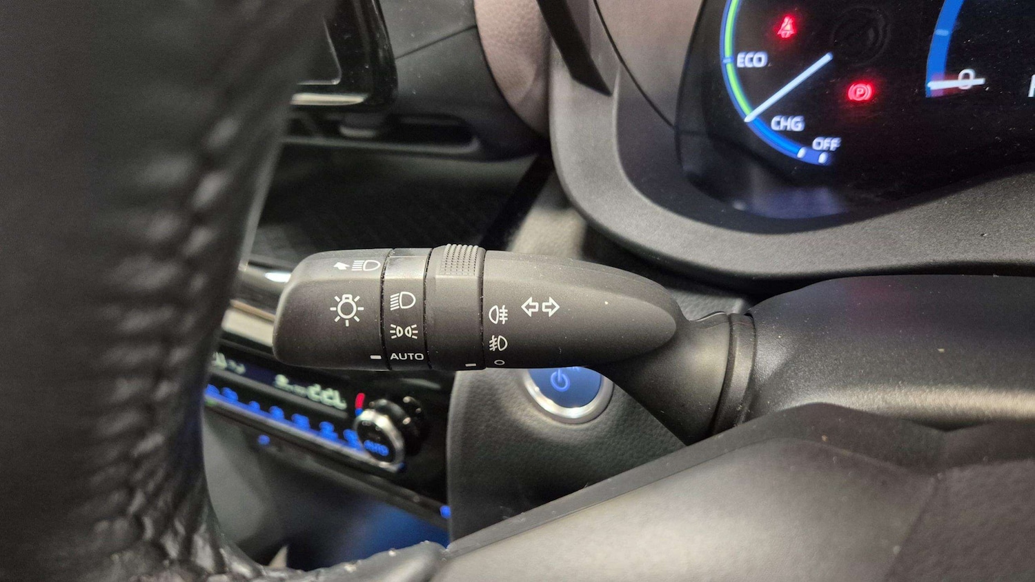 Used Toyota Yaris Cross 2022 for sale - 77294123: Photo 25