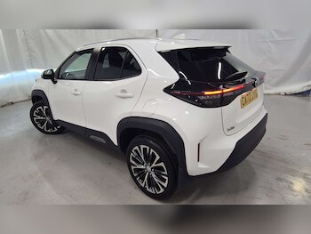 Used Toyota Yaris Cross 2022 for sale - 77294123: Photo