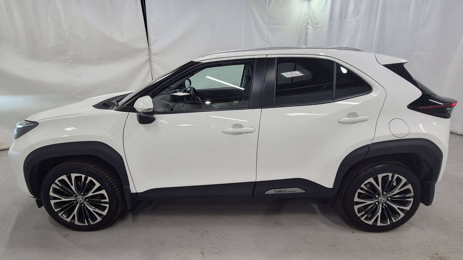 Used Toyota Yaris Cross 2022 for sale - 77294123: Photo 7