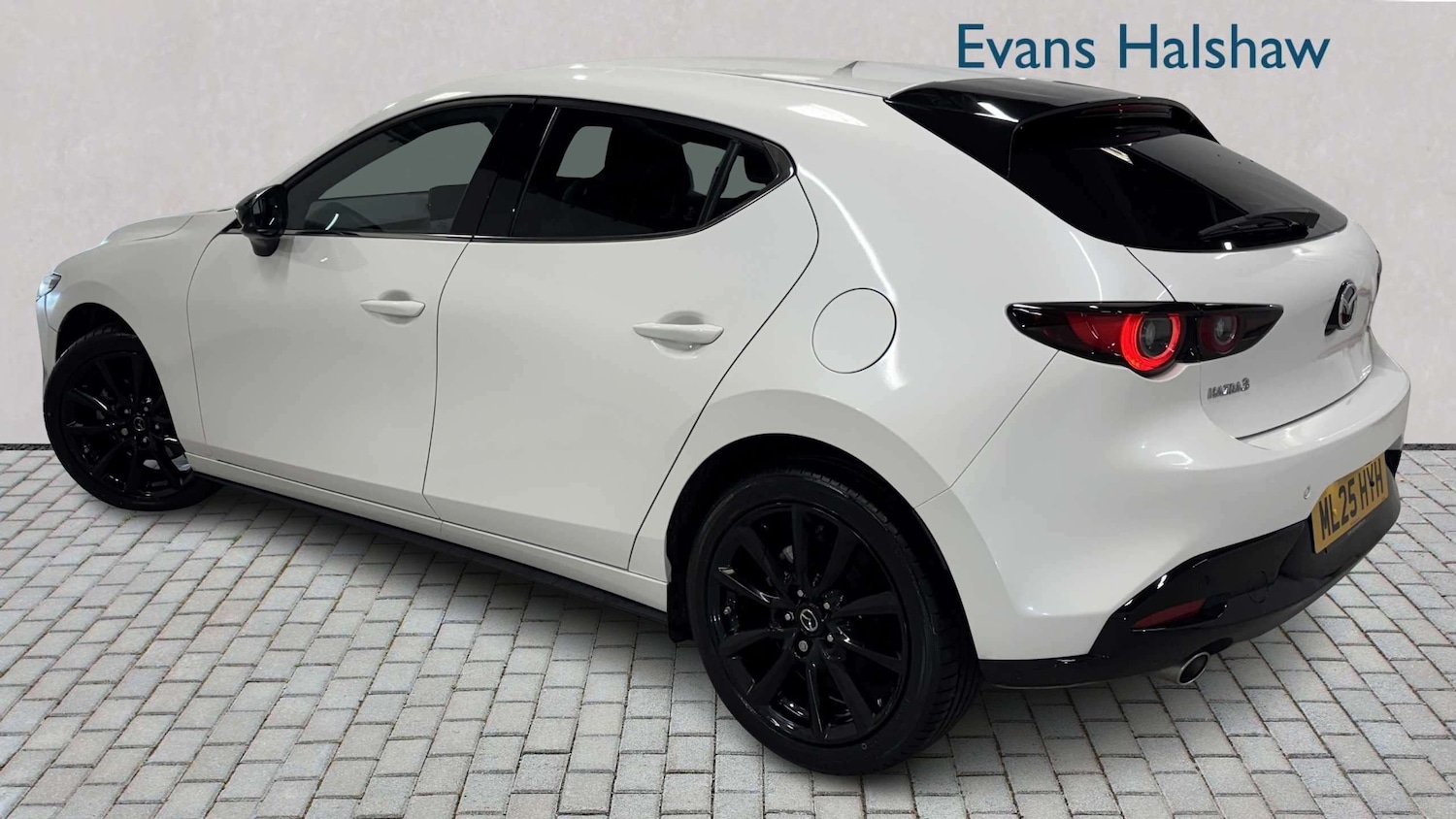 Used Mazda Mazda3 2025 for sale - 77698908: Photo 2