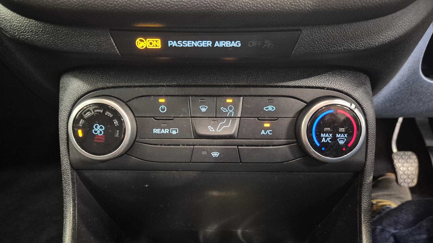 Vehicle 28