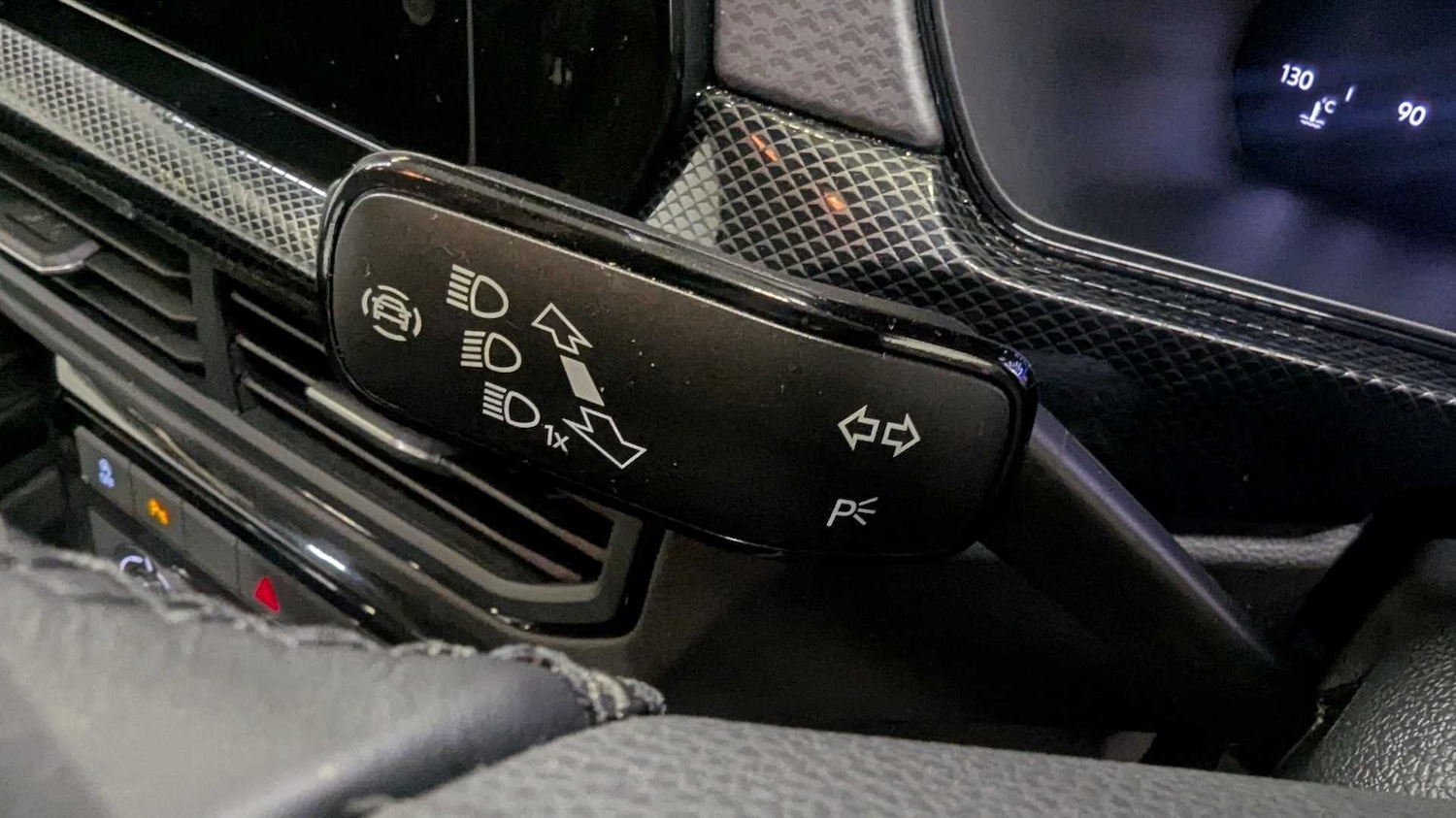 Used Volkswagen T-Cross 2024 for sale - 76594292: Photo 23