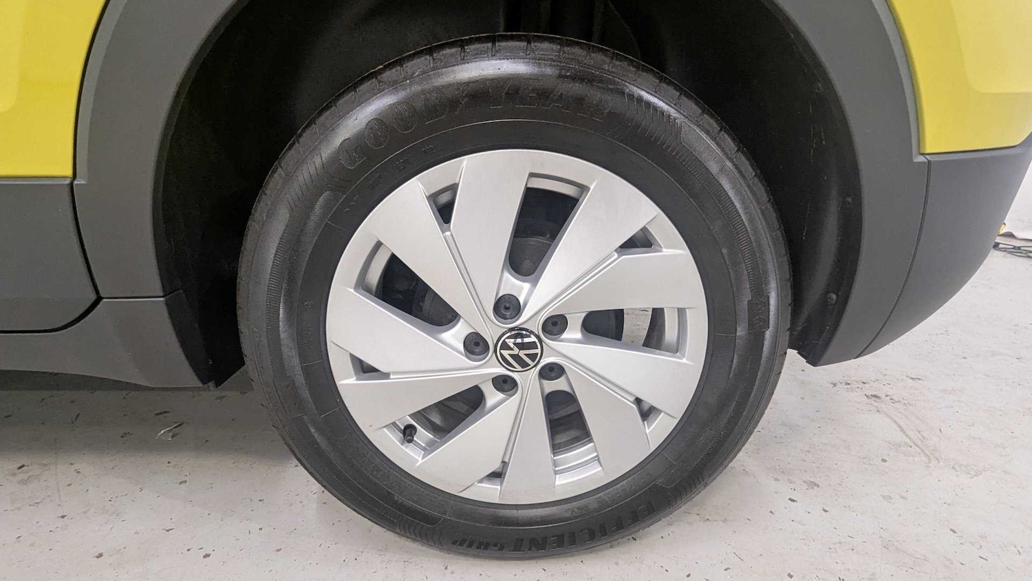 Used Volkswagen T-Cross 2024 for sale - 76594292: Photo 8