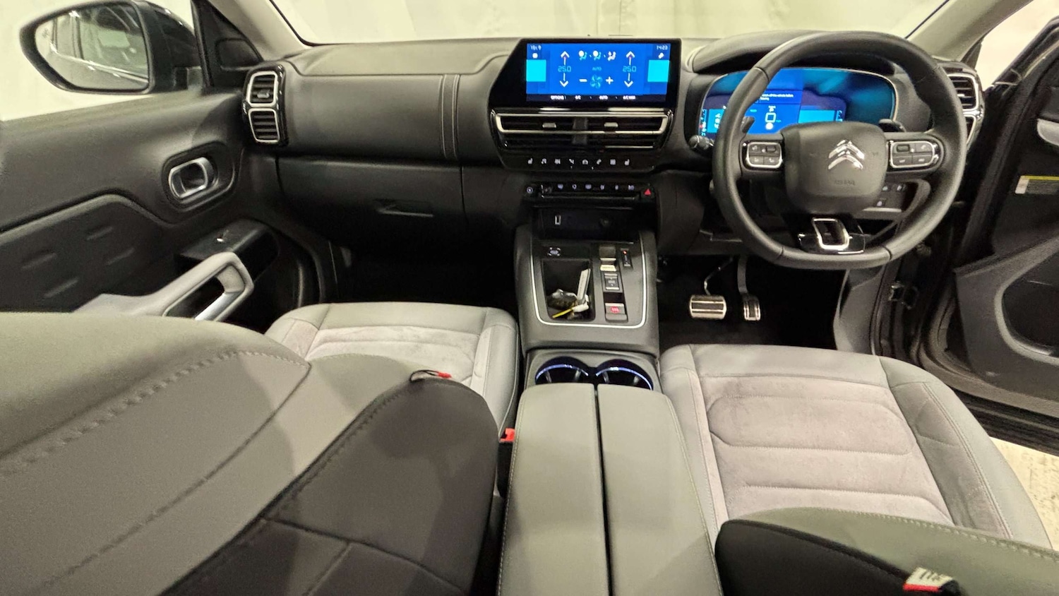 Used Citroen C5 Aircross 2024 for sale - 77429177: Photo 17