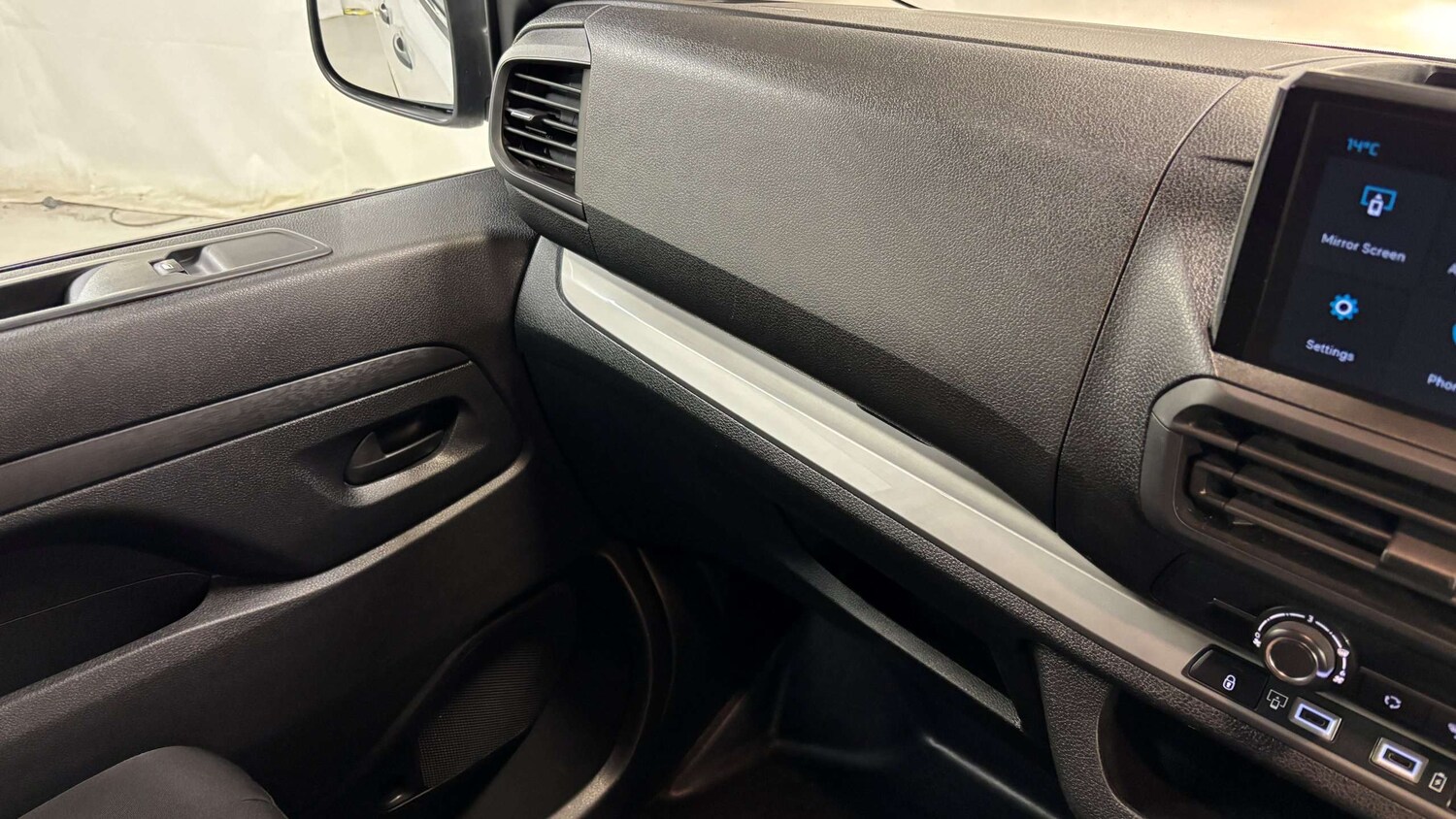 Used Citroen Dispatch 2024 for sale - 76553247: Photo 24