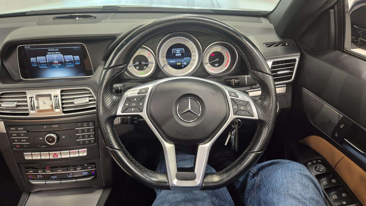 Used Mercedes-Benz E Class 2016 for sale - 76718093: Photo 21