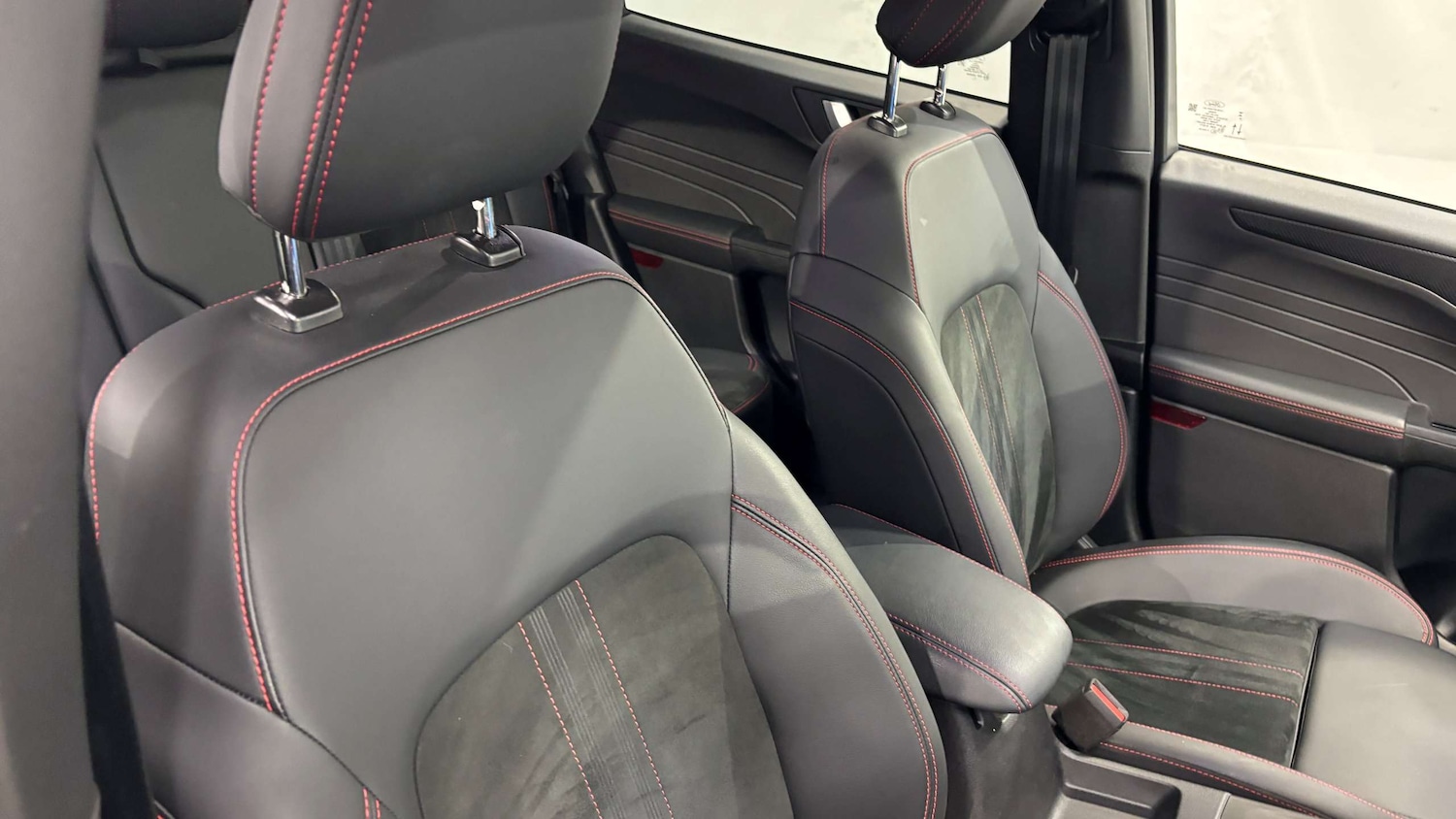 Used Ford Kuga 2024 for sale - 76705210: Photo 14