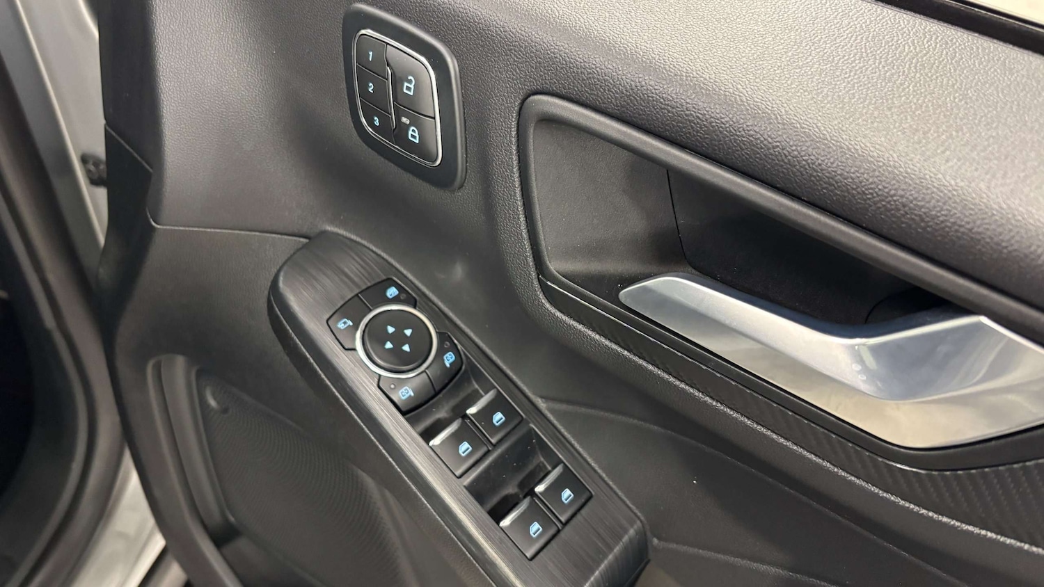 Used Ford Kuga 2024 for sale - 76705210: Photo 18