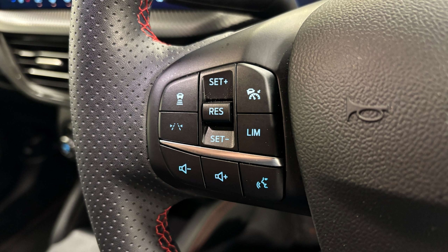 Used Ford Kuga 2024 for sale - 76705210: Photo 23