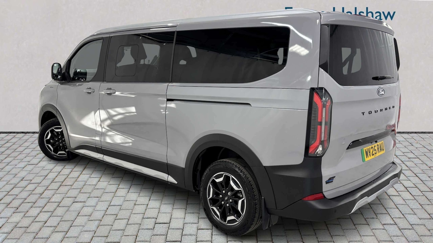 Used Ford Tourneo Custom 2025 for sale - 77842326: Photo 3