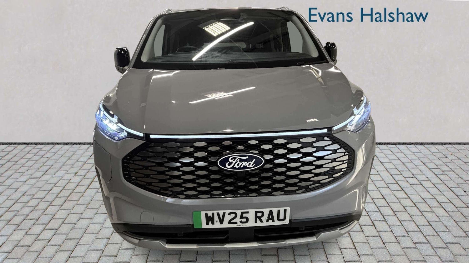 Used Ford Tourneo Custom 2025 for sale - 77842326: Photo 4