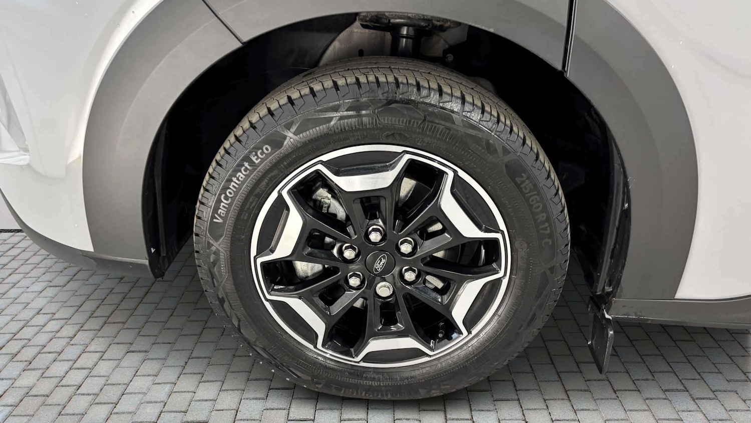 Used Ford Tourneo Custom 2025 for sale - 77842326: Photo 9