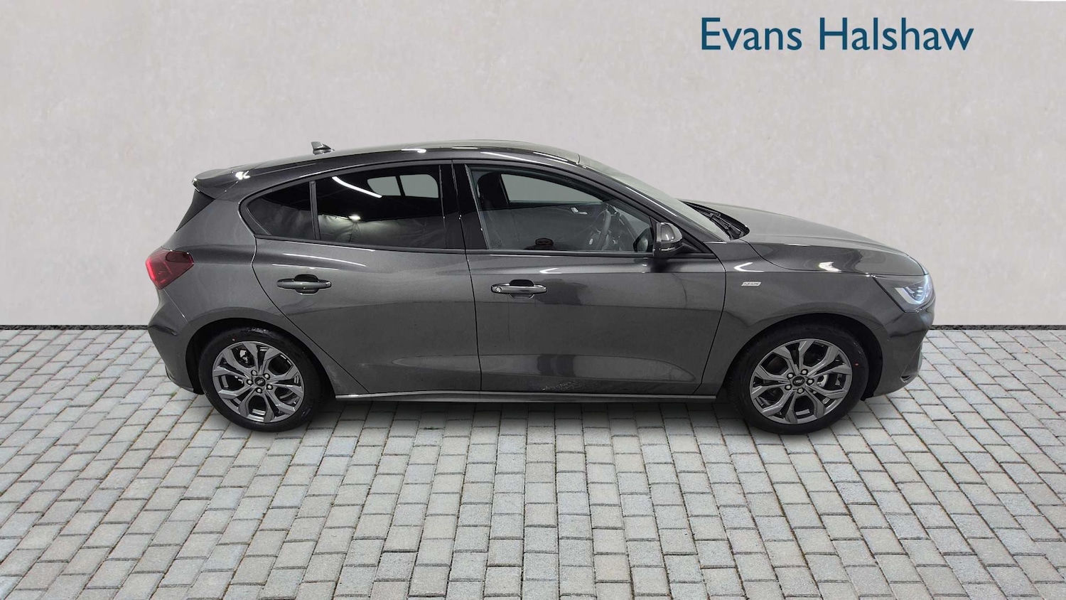 Used Ford Focus 2025 for sale - 77134891: Photo 4