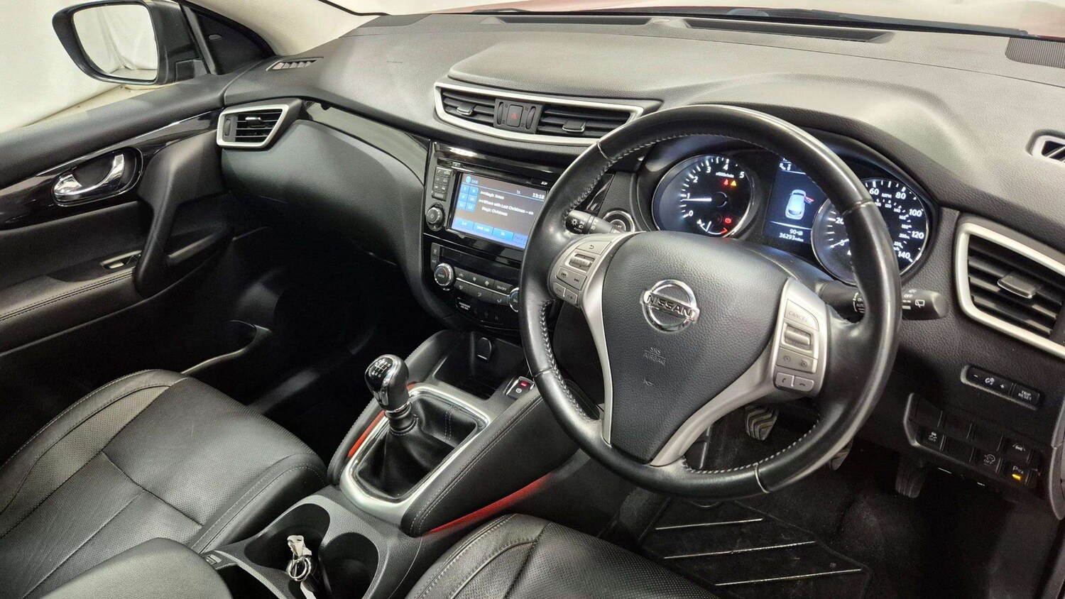 Used Nissan Qashqai 2016 for sale - 76170063: Photo 14