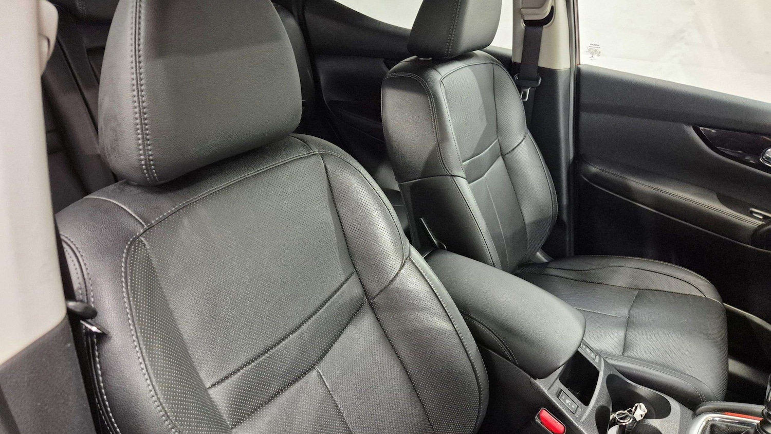 Used Nissan Qashqai 2016 for sale - 76170063: Photo 15