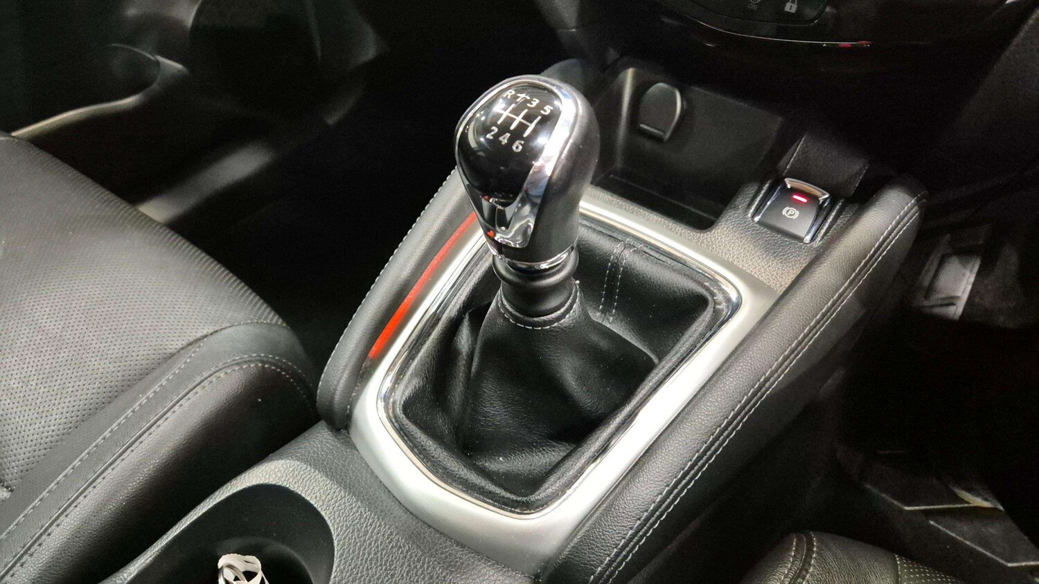 Used Nissan Qashqai 2016 for sale - 76170063: Photo 27