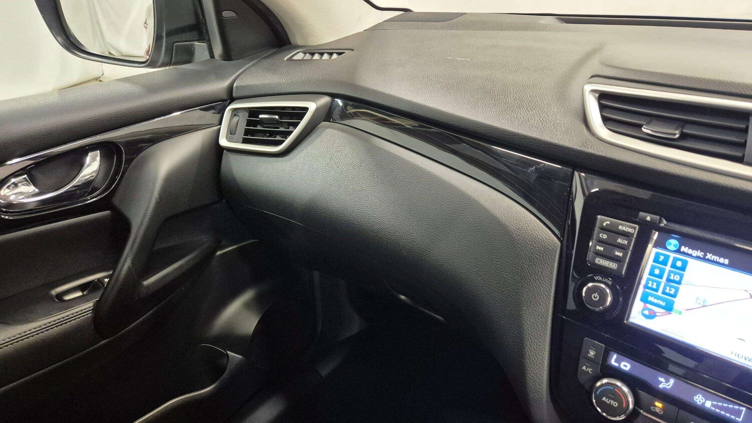 Used Nissan Qashqai 2016 for sale - 76170063: Photo 32