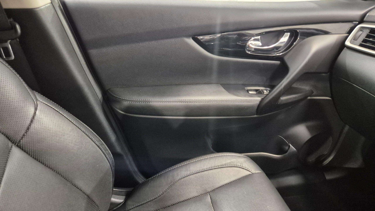 Used Nissan Qashqai 2016 for sale - 76170063: Photo 33