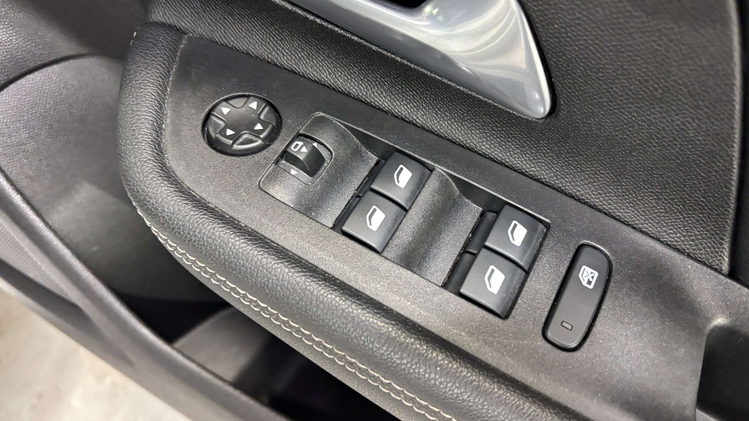 Used Vauxhall Mokka 2022 for sale - 77443338: Photo 17