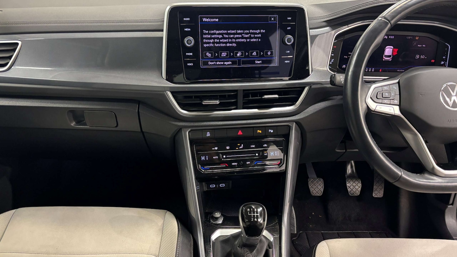 Used Volkswagen T-Roc 2022 for sale - 76916012: Photo 18