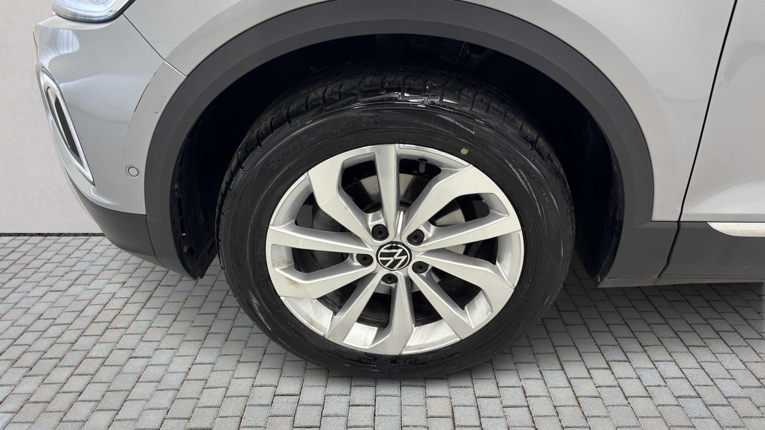 Used Volkswagen T-Roc 2022 for sale - 76916012: Photo 9