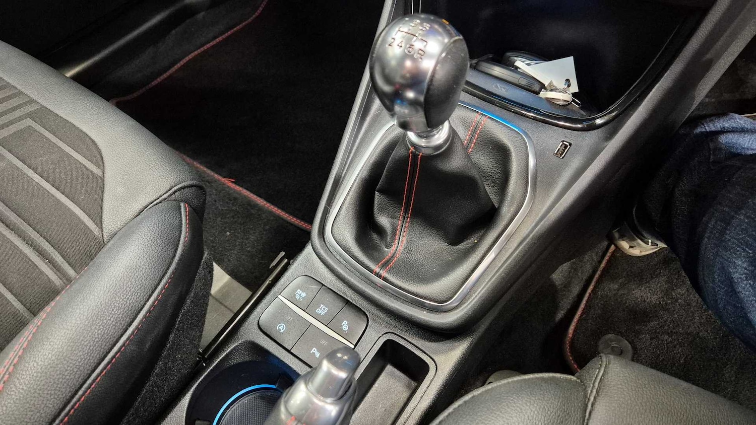 Vehicle 28