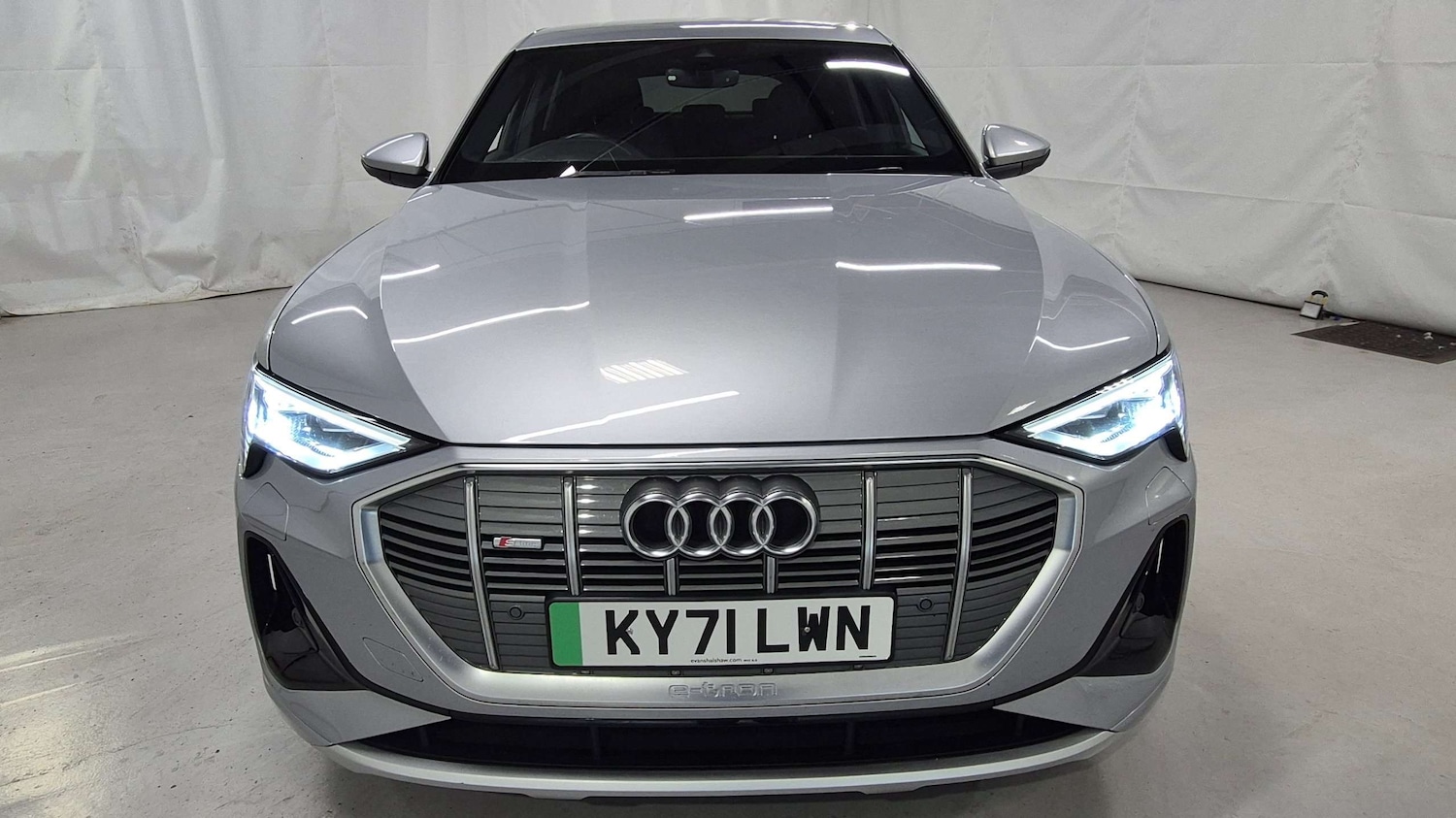 Used Audi e-tron 2021 for sale - 76610582: Photo 5