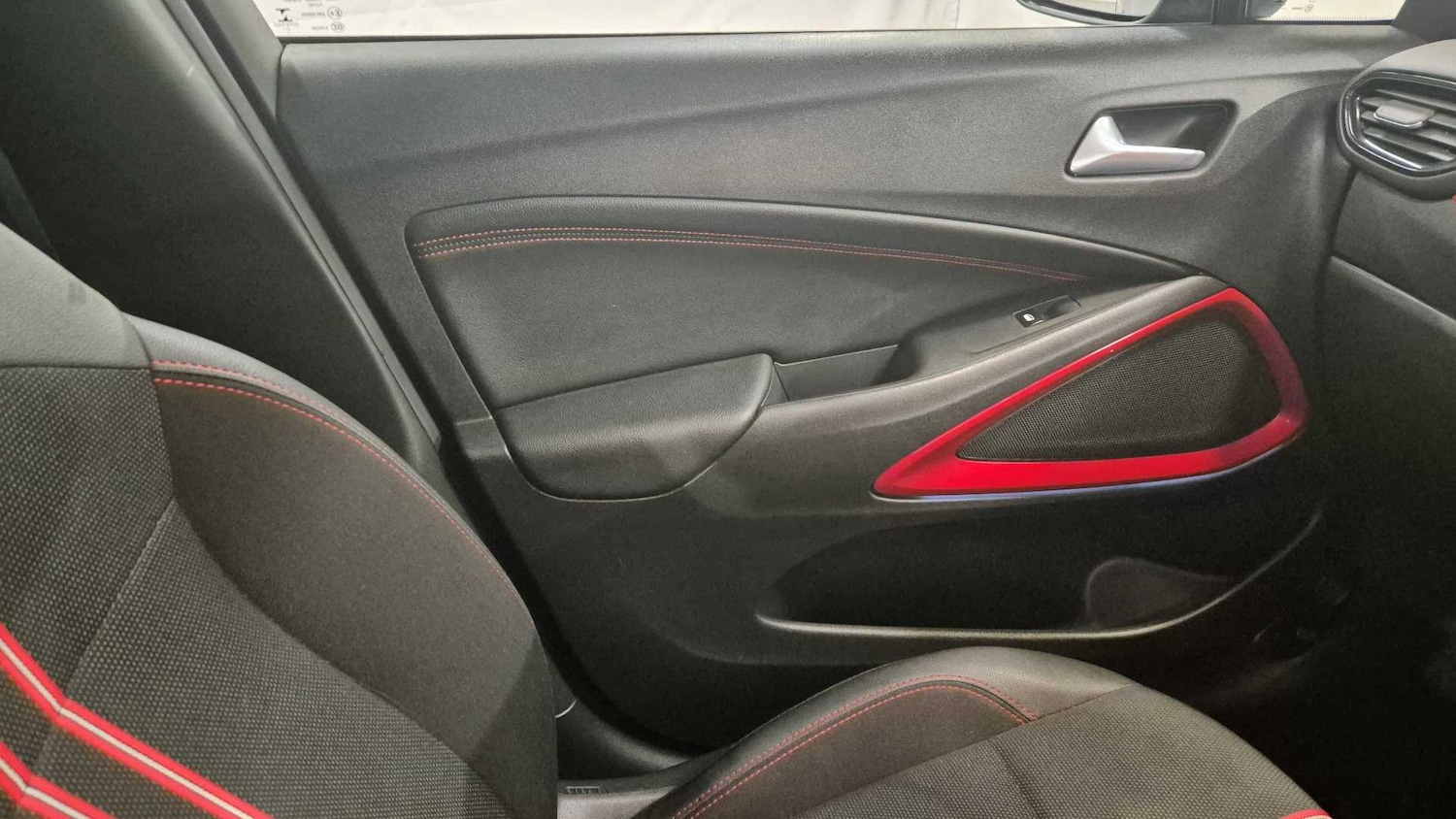 Used Vauxhall Crossland 2022 for sale - 76501918: Photo 33