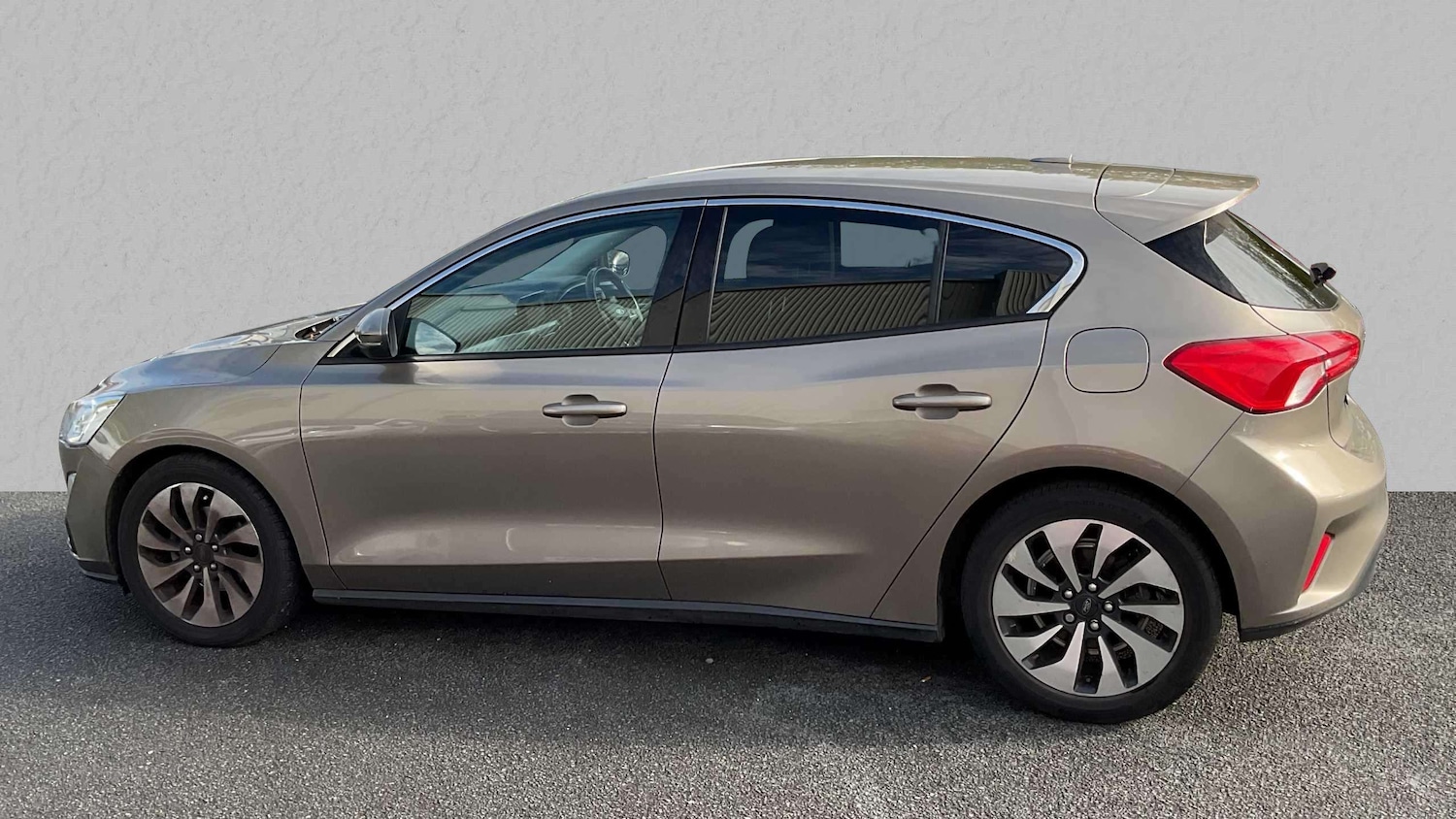 Used Ford Focus 2020 for sale - 76125750: Photo 9