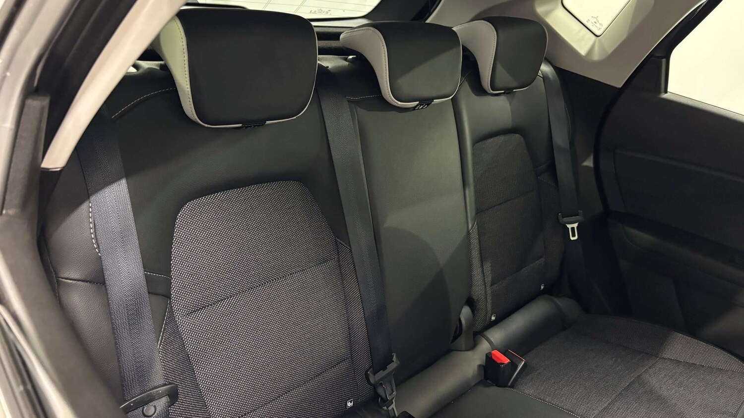 Used Renault Captur 2022 for sale - 76916193: Photo 15