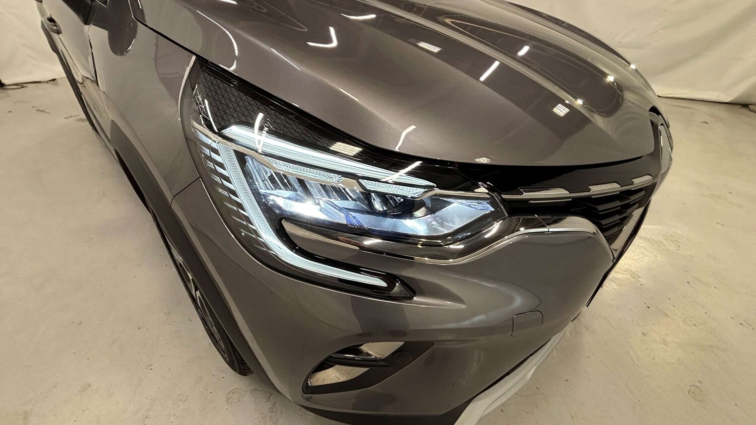 Used Renault Captur 2022 for sale - 76916193: Photo 34