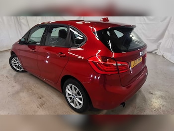 Used BMW 2 Series 2015 for sale - 75317320: Photo