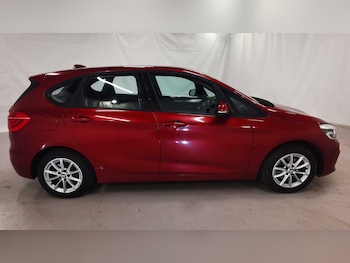 Used BMW 2 Series 2015 for sale - 75317320: Photo