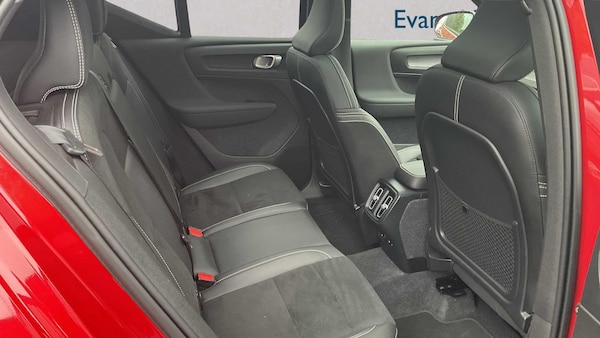 Used Volvo XC40 2021 for sale - 76286358: Photo 8