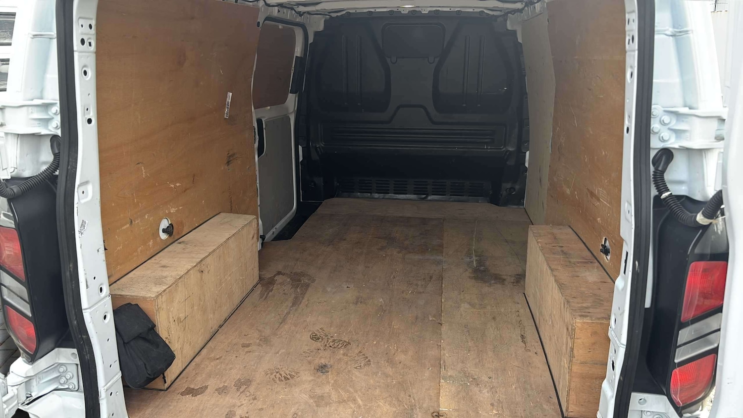 Used Ford Transit Custom 2024 for sale - 77972542: Photo 7