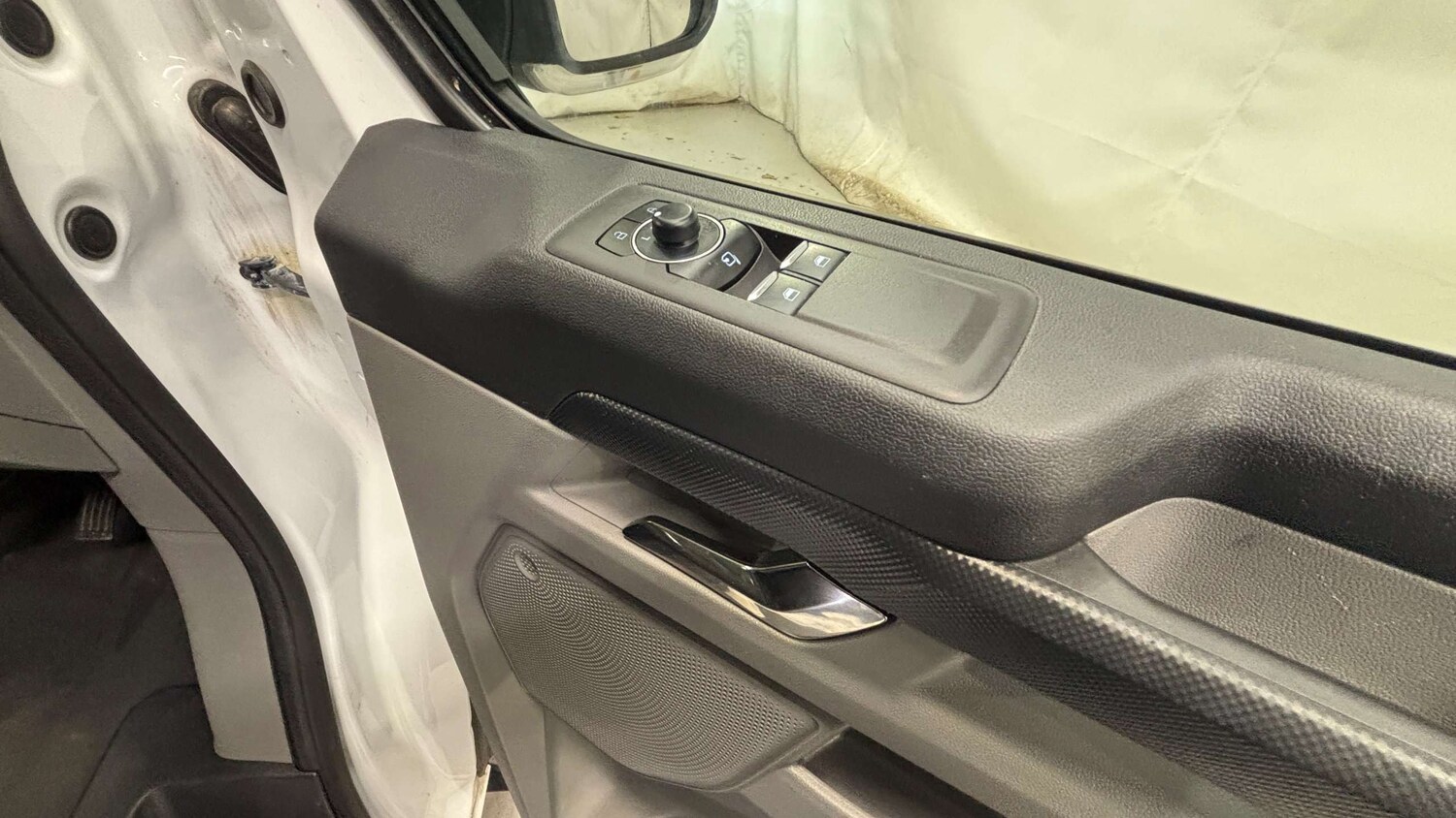 Used Ford Transit Custom 2025 for sale - 77443539: Photo 18