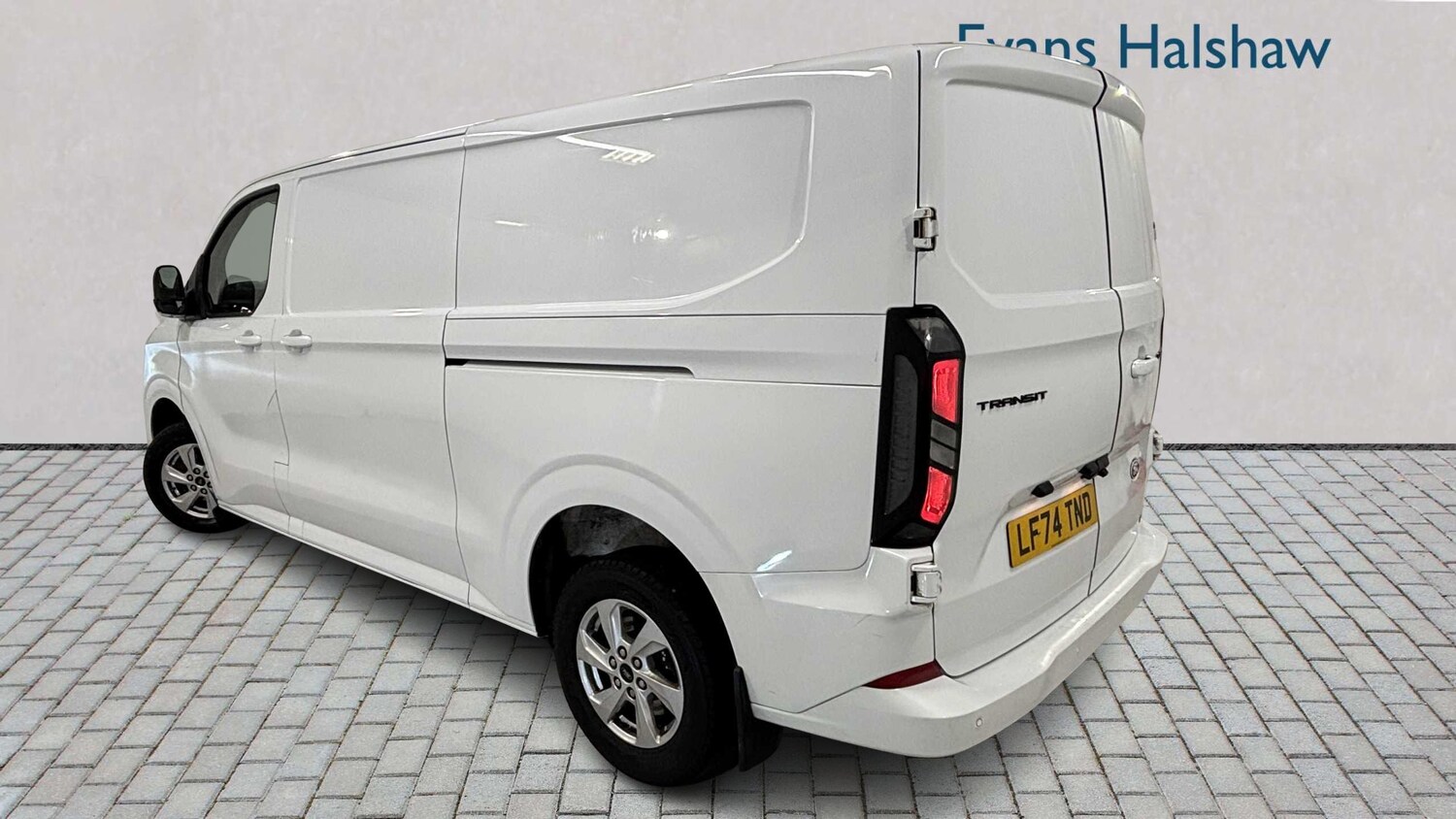 Used Ford Transit Custom 2025 for sale - 77443539: Photo 3