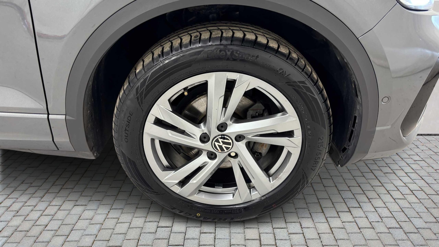 Used Volkswagen T-Roc 2022 for sale - 76915992: Photo 10