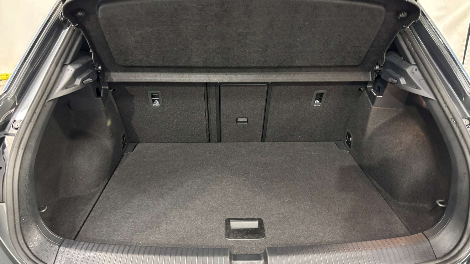 Used Volkswagen T-Roc 2022 for sale - 76915992: Photo 12