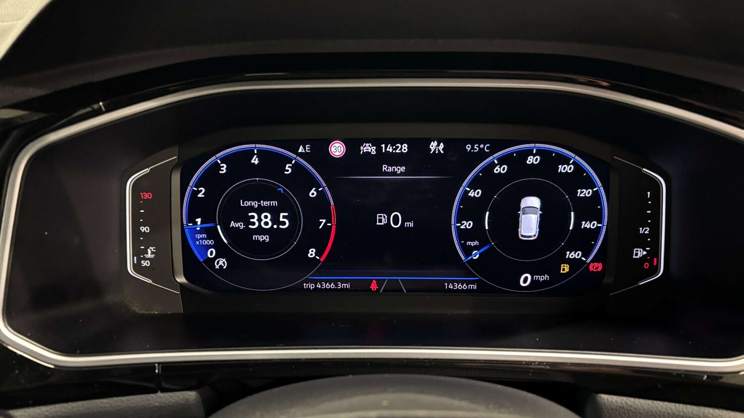 Used Volkswagen T-Roc 2022 for sale - 76915992: Photo 16