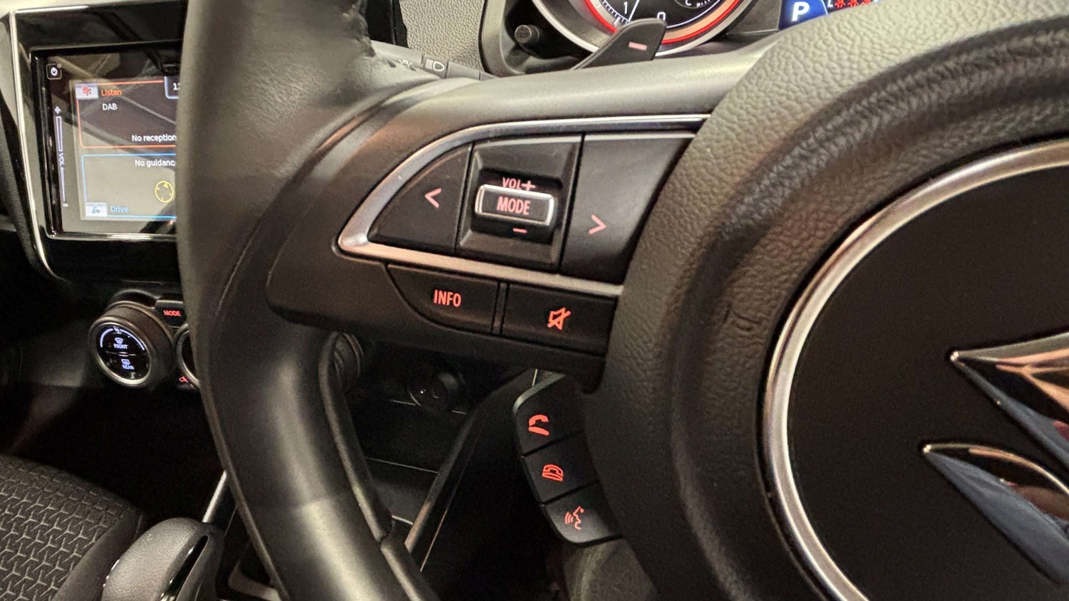 Used Suzuki Swift 2022 for sale - 76789205: Photo 23