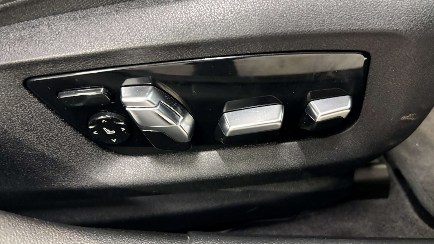 Used BMW 5 Series 2023 for sale - 77414761: Photo 20