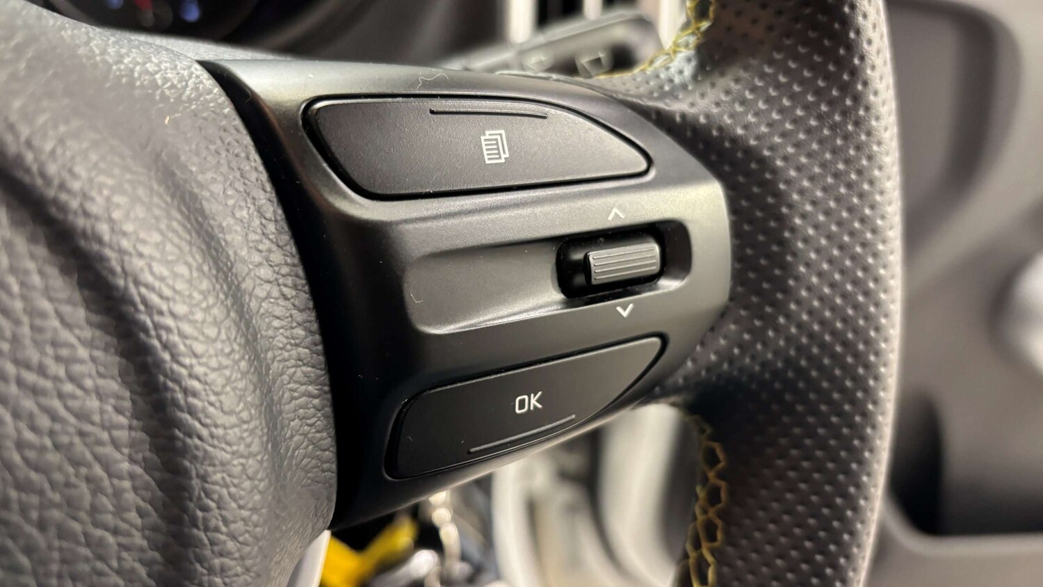 Used Kia Picanto 2022 for sale - 76761155: Photo 21