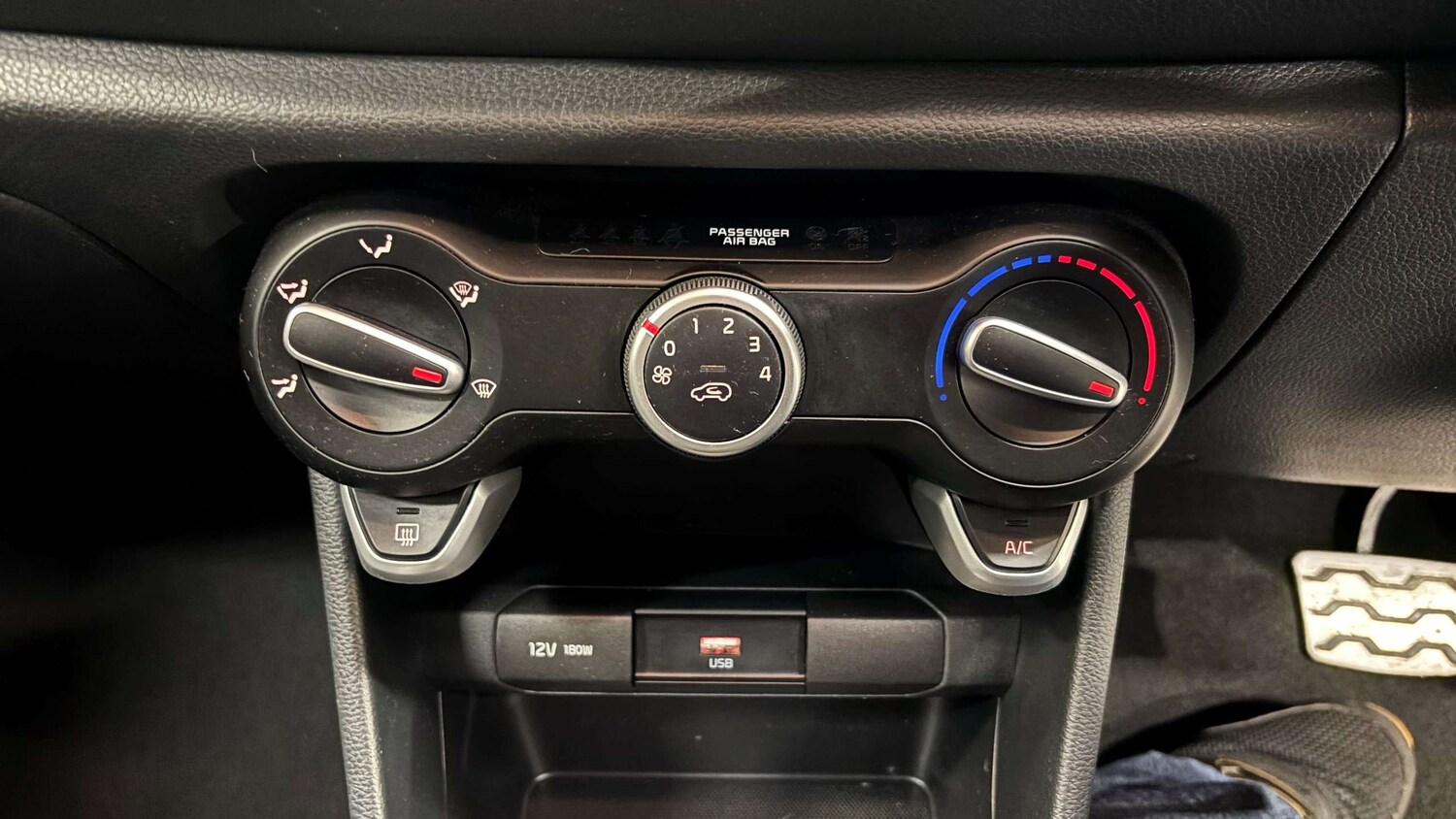 Used Kia Picanto 2022 for sale - 76761155: Photo 26