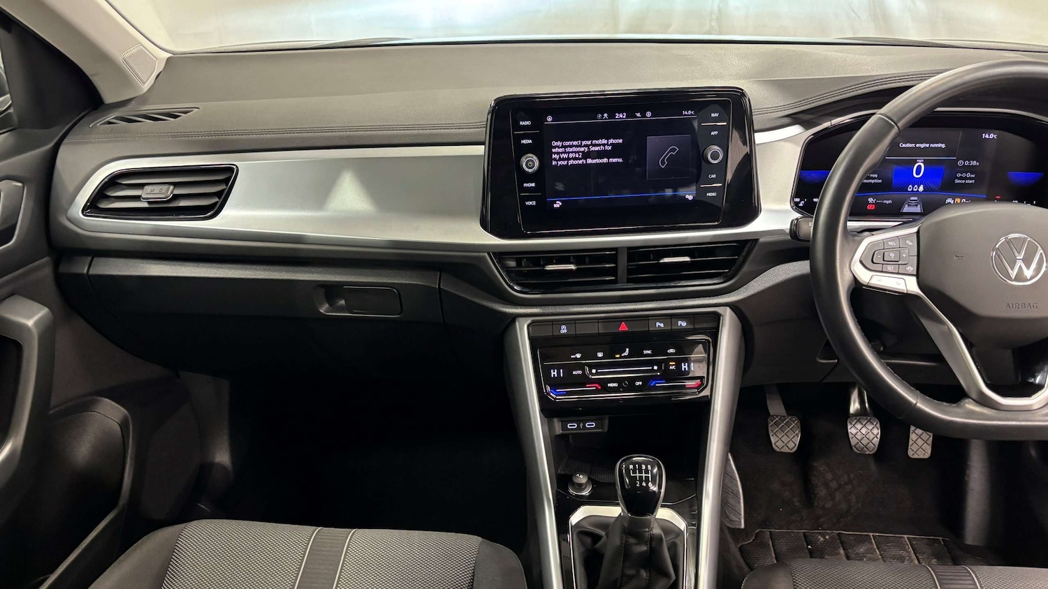 Used Volkswagen T-Roc 2022 for sale - 76889682: Photo 17