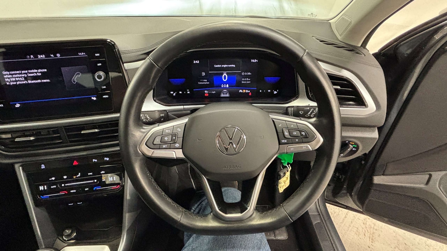 Used Volkswagen T-Roc 2022 for sale - 76889682: Photo 22